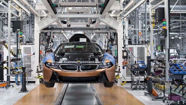 Mobil Listrik Beratap Terbuka Mulai Diproduksi