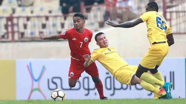 Ramdani Lestaluhu masih belum mendapat kesempatan melepaskan tembakan pertama.
