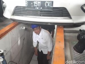 Pemerintah Siapkan Dana Rp 15 Miliar untuk Uji KIR Gratis Pemerintah Siapkan Dana Rp 15 Miliar untuk Uji KIR Gratis