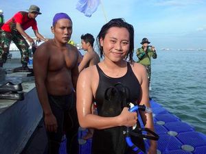 Mengintip Olahraga Dua Tentara Cantik yang Berhasil Taklukan Selat Sunda