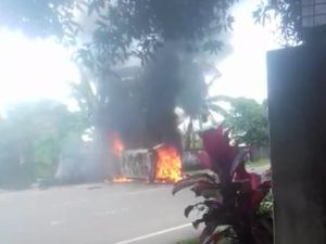 Mobil BPKP Menabrak dan Meledak, Ini Nama 3 Orang yang Meninggal Mobil BPKP Menabrak dan Meledak, Ini Nama 3 Orang yang Meninggal