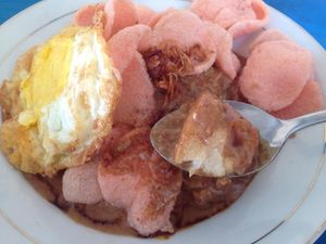 Ketoprak Murah Meriah Juga Mangkal di Warung Tenda Ketoprak Murah Meriah Juga Mangkal di Warung Tenda