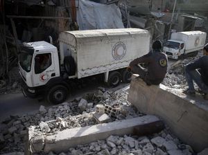 Bulan Sabit Merah Masuki Ghouta Timur Bulan Sabit Merah Masuki Ghouta Timur
