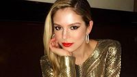 Foto: Pesona Lola Astanova, Pianis Cantik Nan Seksi