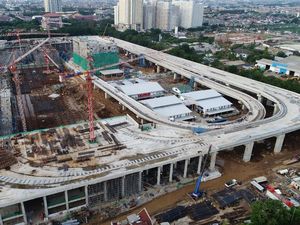 Gerbong Tiba di Priok, Ini Tahapan LRT Jakarta Selanjutnya Gerbong Tiba di Priok, Ini Tahapan LRT Jakarta Selanjutnya