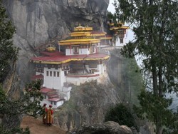 Maunya Bhutan Apa Ya? Kemarin Naikkan Pajak Turis, Sekarang Diskon 50%