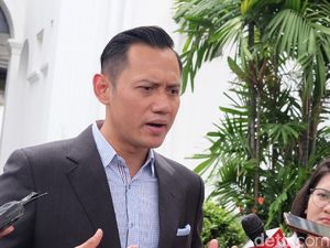AHY soal Bertemu Sandiaga: Mantan Kompetitor tapi Bersahabat AHY soal Bertemu Sandiaga: Mantan Kompetitor tapi Bersahabat