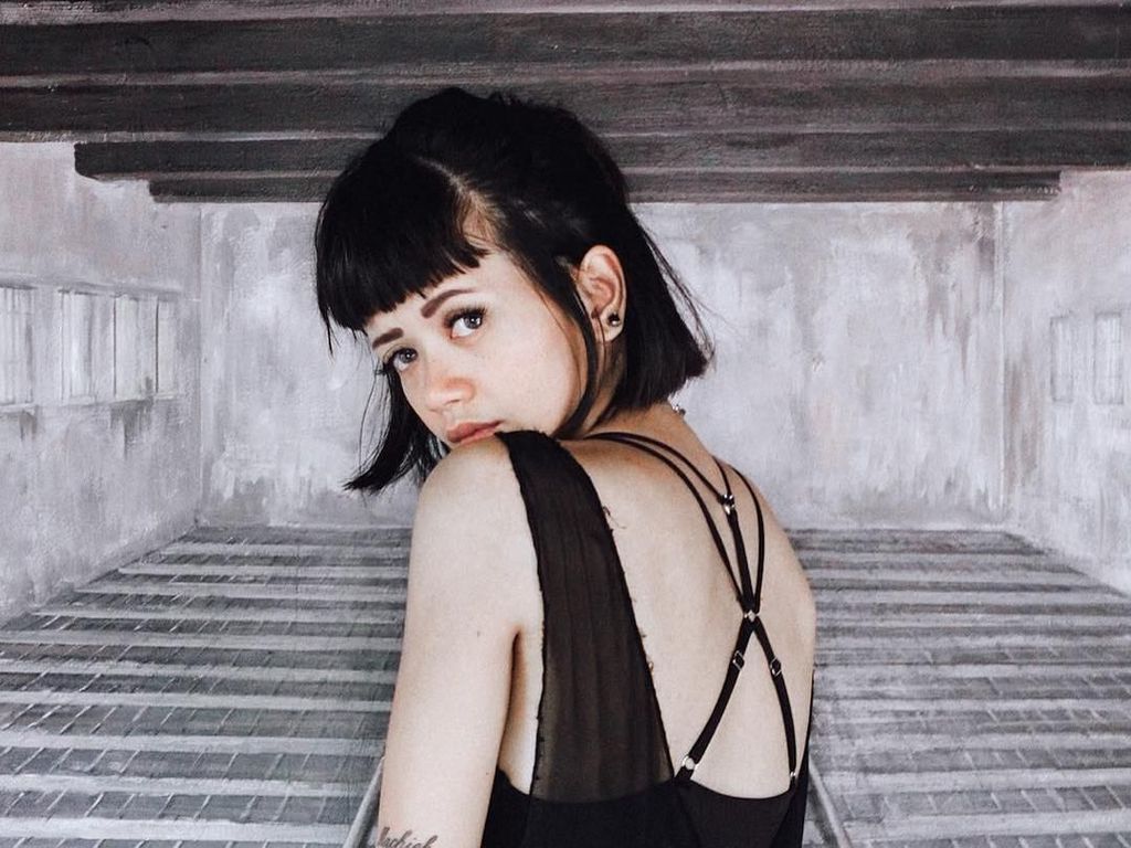 Kisah KDRT yang Dialami 5 Wanita Ini Viral, Bikin Netizen Sedih Kisah KDRT yang Dialami 5 Wanita Ini Viral, Bikin Netizen Sedih