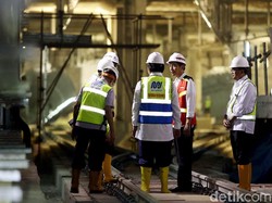 Jokowi Pastikan MRT Jakarta Beroperasi Maret 2019