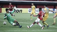 Bali United menyamakan skor lewat pemain pengganti Yabes Roni di menit ke-66 lewat sontekan jarak dekat. (instagram @baliunited)