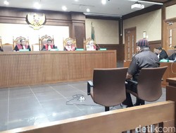 Abun Didakwa Suap Bupati Rita Rp 6 M untuk Beri Izin Kebun Sawit