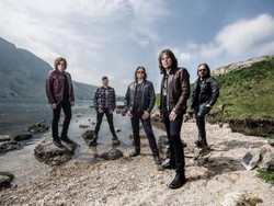 Gemuruh dan Asap Merapi, Volcano Rock Fest Tetap akan Goyang Boyolali