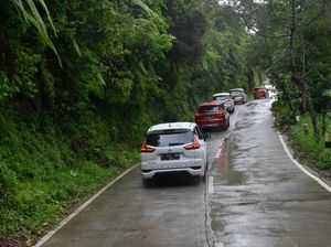 Awas Mundur! Ini Tips Nanjak Pakai Mobil Matik