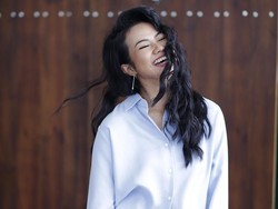 Takkan Apa, Kisah Putus Cinta yang Jenaka dari Yura Yunita