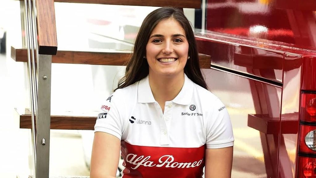 Lebih Dekat dengan Tatiana Calderon, Test Driver Sauber yang Jelita Lebih Dekat dengan Tatiana Calderon, Test Driver Sauber yang Jelita