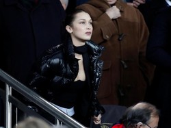 Kabar Ciuman dengan The Weeknd, Bella Hadid: Itu Bukan Aku