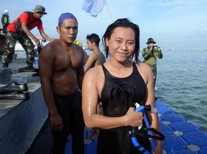 Lihat Lagi Beratnya Perjuangan Serda Archia Taklukkan Selat Sunda Lihat Lagi Beratnya Perjuangan Serda Archia Taklukkan Selat Sunda