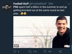 Hampir setengah miliar euro dihabiskan PSG demi menciptakan skuat hebat. Tapi nyatanya mereka kalah juga di Liga Champions. Ronaldo pun sampai tertawa (Foto: Twitter @FootballStuff)