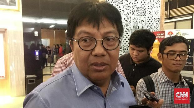 Gede Widiade merasa hal wajar siapapun termasuk Joko Driyono memiliki saham mayoritas melalui perusahan PT Jakarta Indonesia Hebat. (