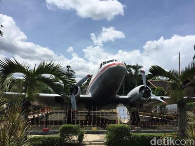 Melihat Pesawat Pertama RI yang Dibeli Hasil Patungan Warga Aceh