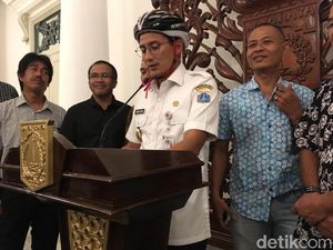 Temui Komunitas Sepeda, Sandi Diminta Buat Hari Bersepeda Tiap Jumat Temui Komunitas Sepeda, Sandi Diminta Buat Hari Bersepeda Tiap Jumat