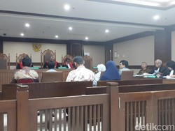 Di Sidang Eks Dirjen Hubla, Saksi Ini Akui Terima ATM dan Bagi Uang