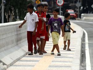 Flyover Bintaro Permai Dilengkapi Trotoar