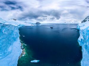 Pemandangan Elok Ujung Dunia yang Bikin Menggigil