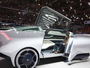 Perkenalkan, Inilah Ruang Tamu Berjalan dari Italia Perkenalkan, Inilah Ruang Tamu Berjalan dari Italia