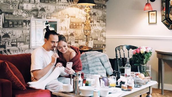 So Sweet! BCL Ternyata Sering Buatkan Makanan untuk Ashraf Sinclair