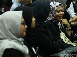 Ribuan Peserta Ikuti Tes Wawancara Transmedia DDP Jakarta Ribuan Peserta Ikuti Tes Wawancara Transmedia DDP Jakarta