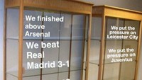 Pada akhirnya, yang bisa dibanggakan Spurs masih sebatas kata-kata. Mereka masih perlu membuktikan diri lebih jauh. (Foto: Twitter @TrollFootball)