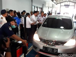 Gratiskan Uji KIR Taksi Online, Menko Luhut: Biar Tidak Lagi Ribut