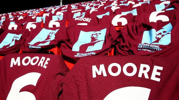 Nomor-Nomor Punggung di Sepakbola yang Dipensiunkan