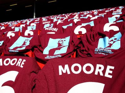 Nomor-Nomor Punggung di Sepakbola yang Dipensiunkan