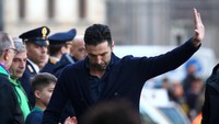Gianluigi Buffon, yang baru membantu Juventus memastikan lolos ke perempatfinal Liga Champions, juga ingin memberikan penghormatan terakhir buat mendiang Astori. (Foto: Alessandro Bianchi/Reuters).
