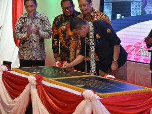 Jonan Resmikan Proyek Penyaluran Daya Lebih PLTU di Kaltim