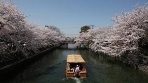 Foto: 5 Destinasi Terbaik Dunia di Bulan April