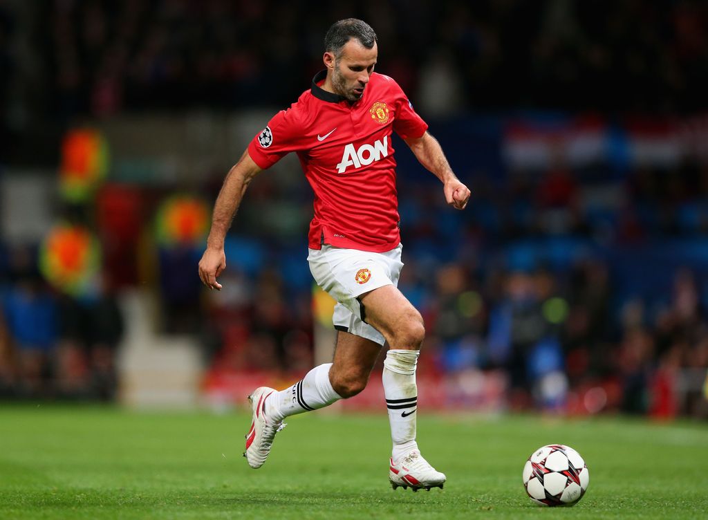 MANCHESTER, ENGLAND - OCTOBER 23:  Ryan Giggs of Manchester United in action during the UEFA Champions League Group A match between Manchester United and Real Sociedad at Old Trafford on October 23, 2013 in Manchester, England.  (Photo by Alex Livesey/Getty Images)