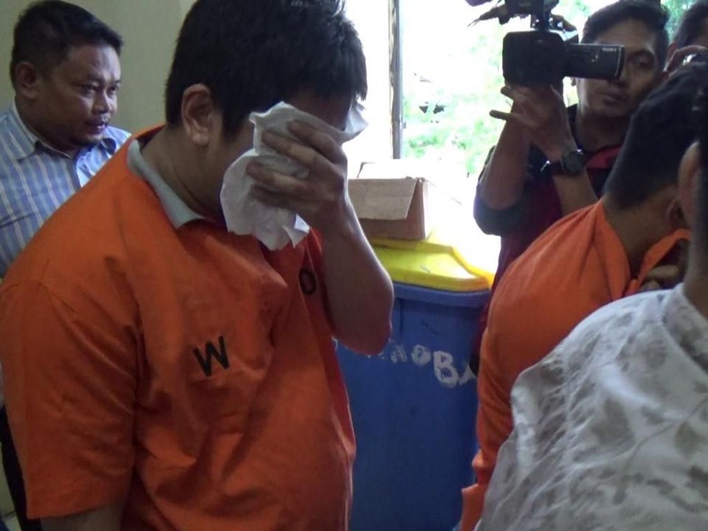 Usai Direhab Narkoba, Anak Wakil Bupati Maros Terancam 12 Tahun Bui Usai Direhab Narkoba, Anak Wakil Bupati Maros Terancam 12 Tahun Bui