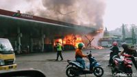 Foto: SPBU di Sidoarjo Terbakar, 1 Orang Tewas dan 5 Terluka