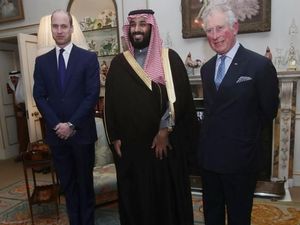 Foto: Saat Putra Mahkota Arab Saudi Bertemu 2 Pangeran Inggris