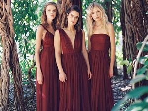 Foto: Inspirasi 10 Tema Baju Bridesmaid yang Tren di 2018