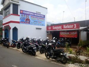 Mengintip Kampung Bisnis Online di Purbalingga