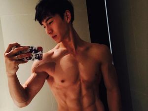 Foto: Rahasia Bintang Mukbang Jaga Badan Berotot Meski Makan Segudang