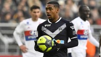 Malcom merupakan pemain sayap milik Bordeaux. Pemain 21 tahun itu ditaksir seharga 64,6 juta euro. (Foto: Nicolas Tucat/AFP)