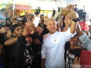 Ganjar Nge-Vlog Bersama Petani Lereng Merapi di Boyolali