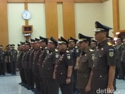 Lantik 12 Kajati, Jaksa Agung: Jangan Rusak Citra Kejaksaan