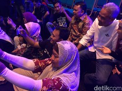 Ganjar Jadi Rebutan Selfie di dHot Music Day