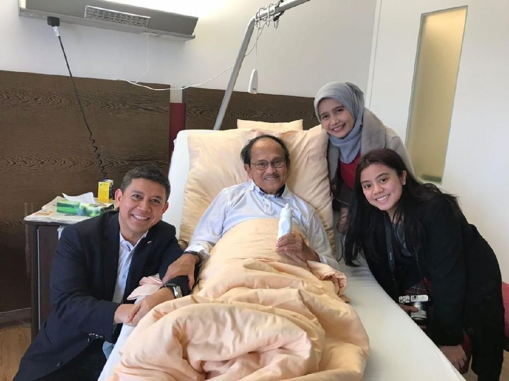 Penuh Semangat Meski Sakit, Ini Pesan Habibie Buat Rakyat Indonesia Penuh Semangat Meski Sakit, Ini Pesan Habibie Buat Rakyat Indonesia